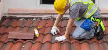 Roof Replacement vs Repair: Which One Do You Need?